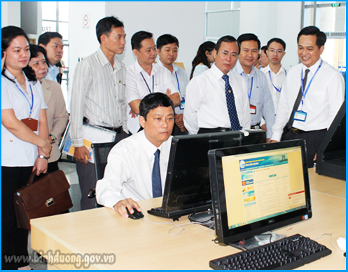 Bình Dương ra mắt Trung tâm Hành chính công và phần mềm một cửa điện tử cấp tỉnh